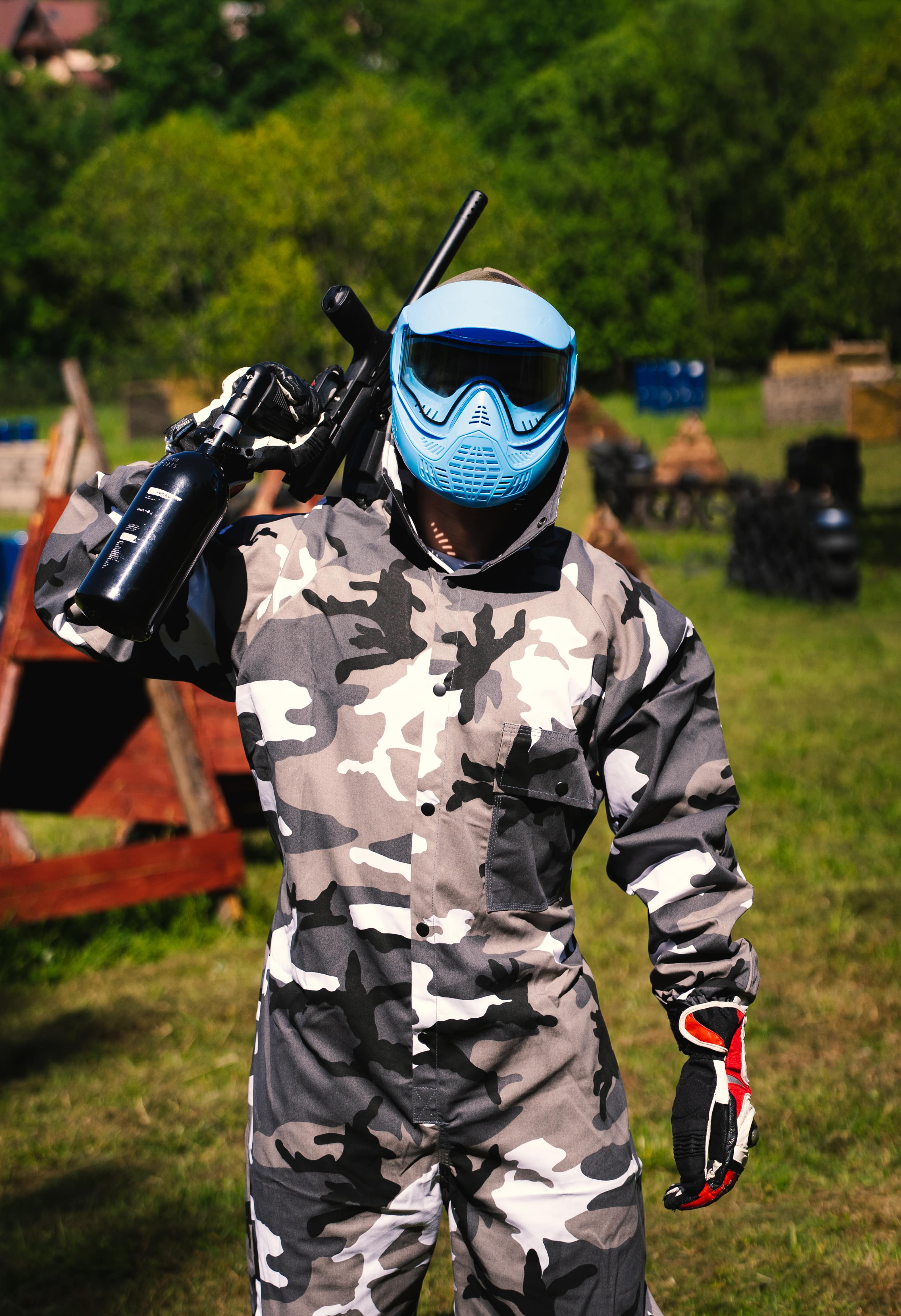 Players in full paintball gear